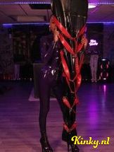 miss-venchy-bdsm-via-kinky-69623929fba79a0013a73d21