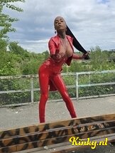 miss-venchy-bdsm-via-kinky-68179dea3cd0cf00131c5abc