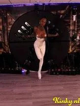 miss-venchy-bdsm-via-kinky-68ffca5ec0682f0013e00d53