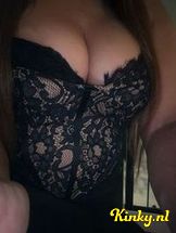 jessi-erotische-massage-via-kinky-6962a052ac6ef70013cb991d