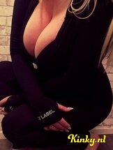 angela-erotische-massage-via-kinky-661e6c223bf29f001bb05452