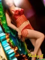 Kayla - Sensuele massage met Nederlands Aziatische dame