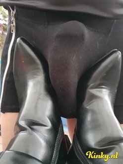 chris-escort-via-kinky-63af2597767ae2001ac9c05c