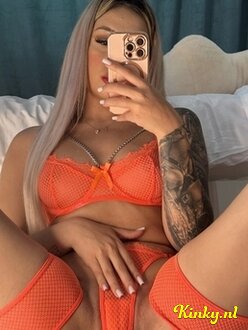 aida-escort-via-kinky-68595bff31f4b00013ba5026