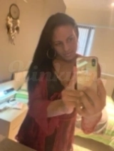 Pearl -  Hot very dominat for u 