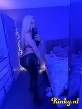 ts-crystel-prive-ontvangst-via-kinky-6973da2f72525600137dec9c