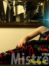 meesteres-g-bdsm-via-kinky-5cf692760f2ed87273397390