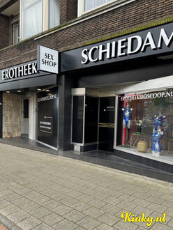 erotheek-cinema-in-schiedam-663d2382298c5c001a6a3b47