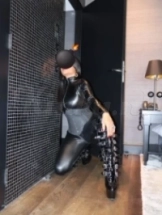 adriana-nl-spreken-prive-ontvangst-via-kinky-692a24114f89120013ba1070