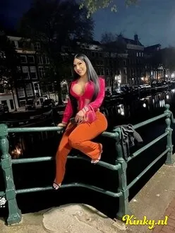 jessie-ts-prive-ontvangst-via-kinky-66f267aa5a245800134a281e