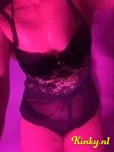 lisa-erotische-massage-via-kinky-698328b3be88c300149aa1c5