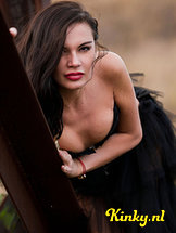 mila-prive-ontvangst-via-kinky-5cf6aa0e8e82a38446d9f6e2