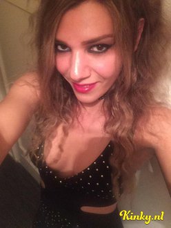 ts-kayla-prive-ontvangst-via-kinky-5cf6947525c27bbfda9e5963