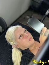 chanel-erotische-massage-via-kinky-68ea40e04884f30013e8b98e