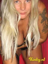 chanel-erotische-massage-via-kinky-6423decf60e9d10013683fa6