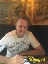 lukas-escort-via-kinky-5d36eed095f92828e87d8065