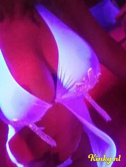 elizabeth-raamprostitutie-via-kinky-5e4d33212a26a64e15c602b4