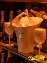 privehuis-dreamgirls-privehuis-in-bergen-op-zoom-5cf6bf1e4b4b83181af43f48