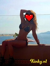 michelle-prive-ontvangst-via-kinky-5db0f9a1c98d13e149827a4c