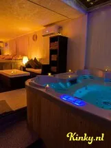 club-nightlife-club-in-nieuw-beerta-5e1895ce4fe43249b305ccbd