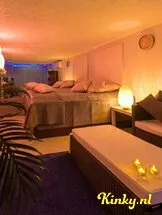 club-nightlife-club-in-nieuw-beerta-5e18a6e414b99e5674fa0885