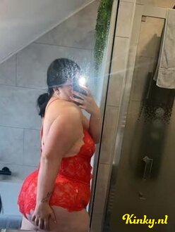 suuz-prive-ontvangst-via-kinky-6857c79c31f4b00013ba4e08