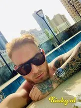 blanco-escort-via-kinky-5f3e34e49bc71dd7d26947aa