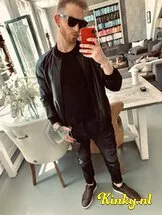 blanco-escort-via-kinky-5f3a49773fc8547a283429b6