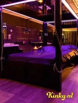 SM Studio Nederland - Luxe SM kamers met vergunning, de ideale locatie!