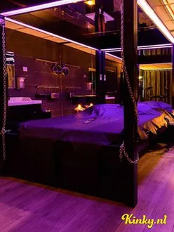 sm-studio-nederland-bdsm-studio-in-amersfoort-5cf6cbe15e464084eb0c08bf