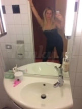 pia-prive-ontvangst-via-kinky-5cf67d093dbf507a2025ce94