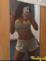 mila-prive-ontvangst-via-kinky-68f4d476c0682f0013dffdbb