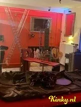 mrs-sera-bdsm-via-kinky-63766bd51b95fa001299ac11