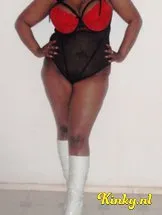 bianca-escort-via-kinky-5cf6647965526cb78302e1ae