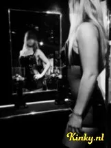 meesteres-cheyenne-bdsm-via-kinky-5cf67dd158c2b85ab664e415