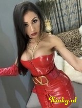 KENDRA - Látex Queen Specialist in massages and fetishes