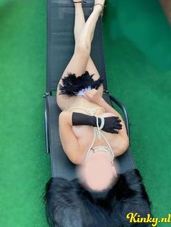 emmy-prive-ontvangst-via-kinky-68b1798f1f33c500124ca9da