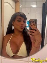 aleira-prive-ontvangst-via-kinky-6913edc5aef88e0013c9becc