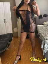 roxanna-prive-ontvangst-via-kinky-695ce048bf9f200013073ebf