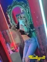 Naomie TS - Nederlandse shemale ontvangt privé