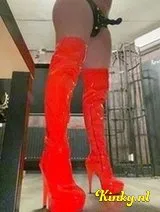 Bella - Stoute kinkygirl, E-Cup ronde kont, supergeil