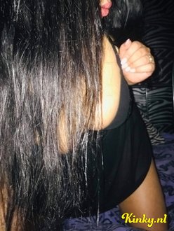 selina-prive-ontvangst-via-kinky-62a49eecc6f3c700192e5fc8