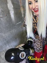 nikki-prive-ontvangst-via-kinky-60c8ff2e8fe72003a35a207f