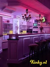 nikki-prive-ontvangst-via-kinky-60c8fabb038b103216924a0e