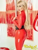 mistress-vernice-bdsm-via-kinky-5cf78eca66dbcedc4186180d