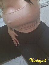 rojin-escort-via-kinky-665e32bfc27d7a001a61e7b3