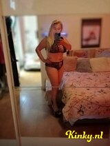 Yennifer - Warm & Sweet