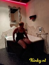 francis-prive-ontvangst-via-kinky-6534f83dec81880019744218