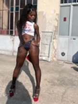 keysha-prive-ontvangst-via-kinky-68de8a84b6e471001315f1c2