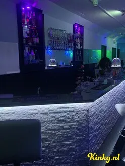 club-diamonds-club-in-tiel-5f81e597d82018808aa8bd84